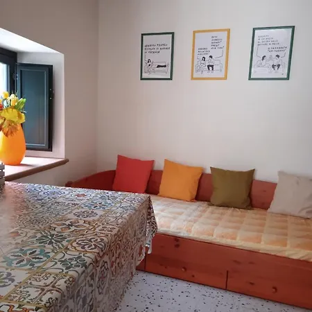 Nni Turiddu Feriehus Cammarata